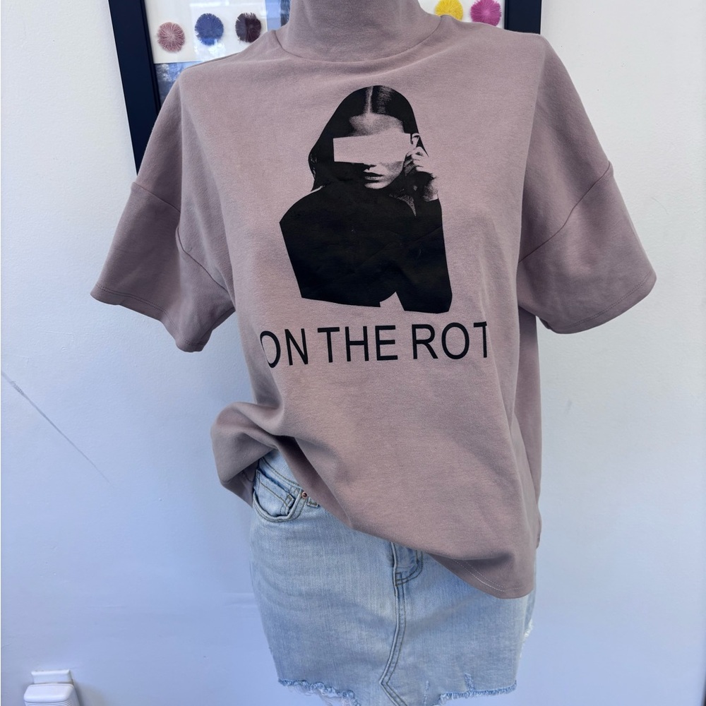 Women's Graphic Tee